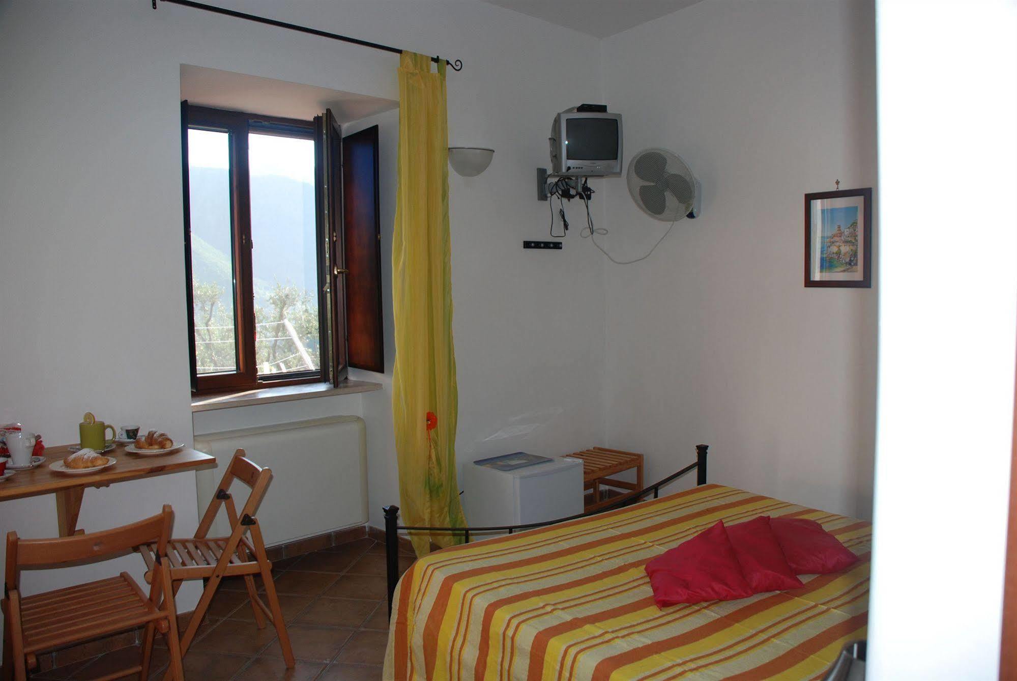 Puesta De Sol Bed & Breakfast Tramonti Exterior photo